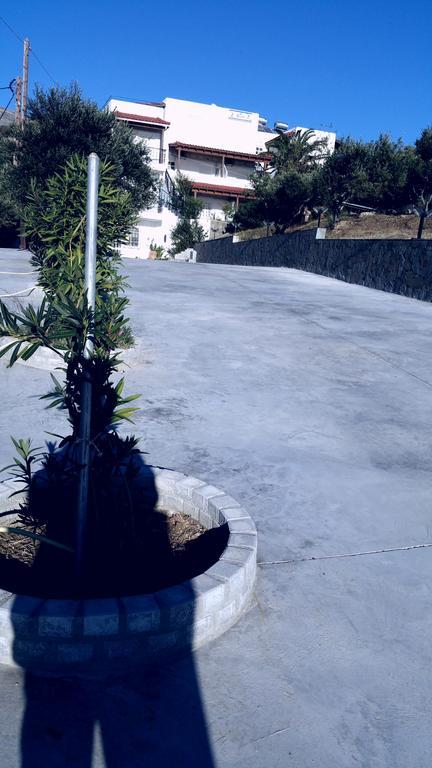 Manolia Apartments & Studios Plakias Exterior photo